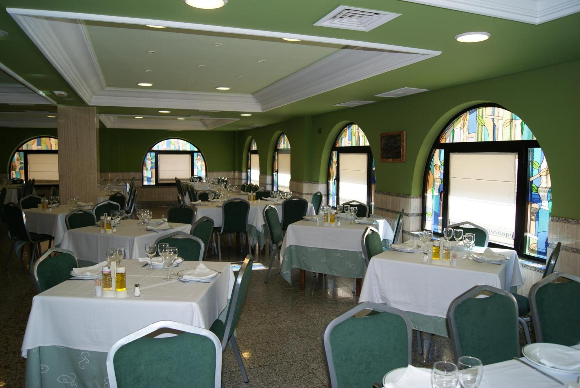 Hotel Alameda Alba De Tormes Dış mekan fotoğraf