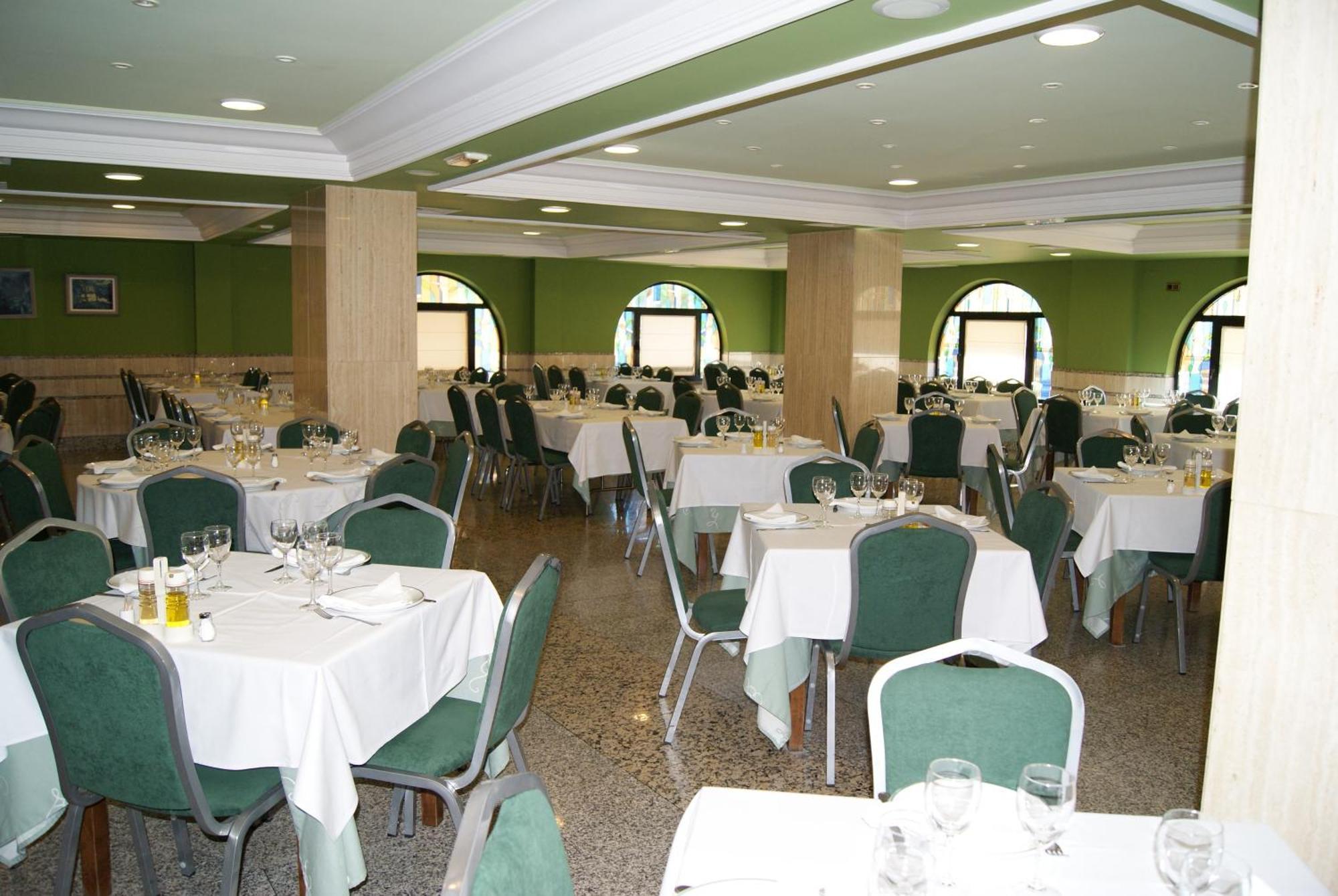 Hotel Alameda Alba De Tormes Dış mekan fotoğraf